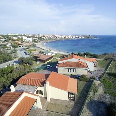 La Baia Casa Vacanze-Seminterrato Portoscuso Exterior foto